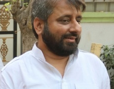 AAP MLA Amanatullah Khan leaves ED office after 13-hour questioning in money laundering case