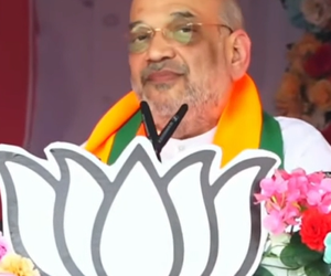 Amit Shah’s Darjeeling meet cancelled as chopper fails to reach due to of bad weather