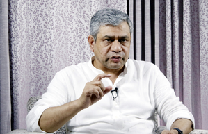 India’s 1st bullet train set to run in 2026: Railways Minister