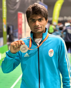 IAS officer Suhas LY bags silver in Spanish Para Badminton International