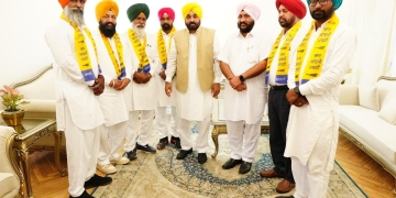 AAP gets strengthened in Faridkot and Khadoor Sahib, big jolt to SAD, Congress and BJP!