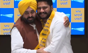 After quitting Congress, ex-Punjab MLA Dalvir Singh Goldy joins AAP