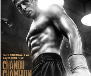 Kartik Aaryan packs a punch, flaunts toned abs in second poster of ‘Chandu Champion’