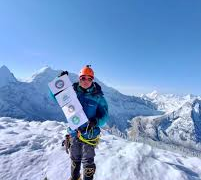 Kabak Yano becomes fifth Arunachalee woman to scale Mt Everest