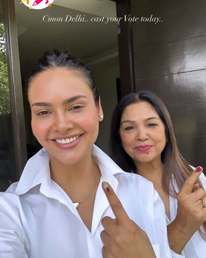 Esha Gupta casts her vote, urges the rest of Delhi to ‘come on’