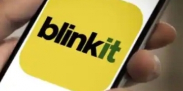 Blinkit offers ‘free dhaniya’ with veggies, people ask for ‘hari mirch’ too