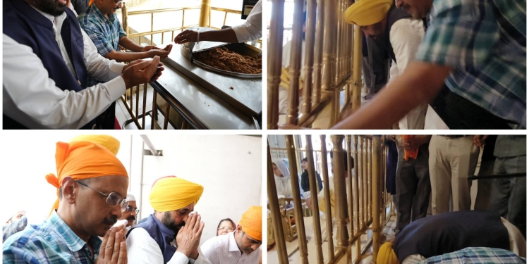 Arvind Kejriwal and Bhagwant Mann paid obeisance at Sachkhand Sri Harimandir Sahib, prayed for the well-being of all