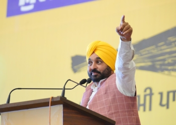 Mann’s appeal to the people of Anandpur Sahib: Now instead of swords, we are fighting against injustice and oppression with our votes, support us