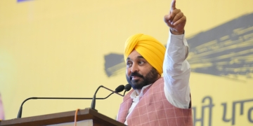 Mann’s appeal to the people of Anandpur Sahib: Now instead of swords, we are fighting against injustice and oppression with our votes, support us