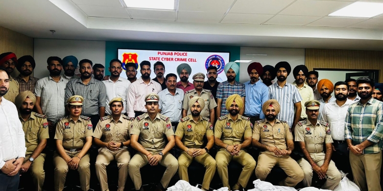 PUNJAB POLICE’S CYBERCRIME DIVISION BUSTS TWO FAKE CALL CENTRES DUPING PEOPLE LIVING IN US; 155 HELD