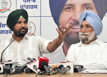 Ludhiana, Gurdaspur MPs submit resignations as Punjab legislators