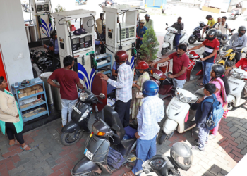 Petrol to be costlier by Rs 3/litre, diesel by Rs 3.50 in Karnataka