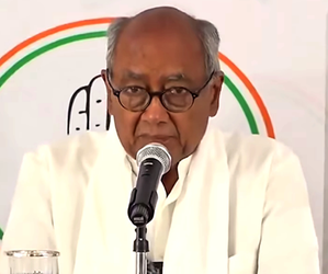 Counting stalled at polling centre in MP’s Rajgarh as EVMs’ seal not matching: Digvijaya Singh