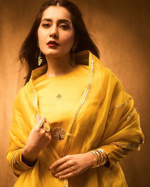 Raashii Khanna would love to work with Prabhas because ‘he’s doing great work’