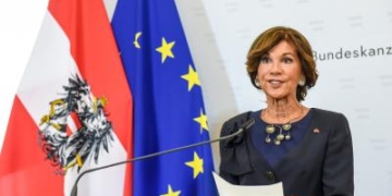 Austria’s first female chancellor dies at 74