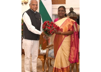 Punjab Governor meets President of India