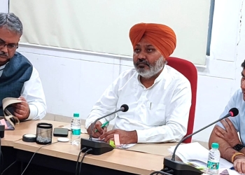 Cheema emphasises strong framework to regulate movement of methanol, directs Excise dept to take up issue with Union Govt