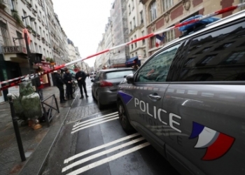 Soldier wounded in knife assault in Paris
