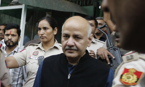 BREAKING NEWS: SC to hear on Monday bail pleas of Manish Sisodia