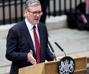 New UK PM Starmer appoints cabinet, names country’s first female Chancellor