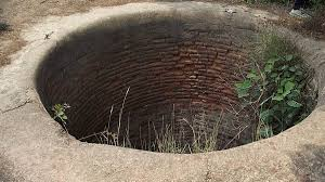 K’taka horror: Minor throws infant into well after love proposal rejection
