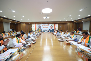 BREAKING NEWS: PM Modi chairs key BJP meet of CMs, Dy CMs