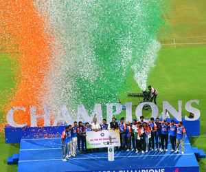 Amid blaring music and overflowing emotions, BCCI fetes T20 Champions on a magical night at Wankhede