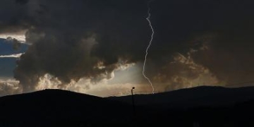 25 dead, 39 injured in 24 hours in Bihar lightning strikes