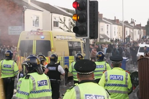INTERNATIONAL NEWS: Public order ‘stabilises’ in UK after days of riots