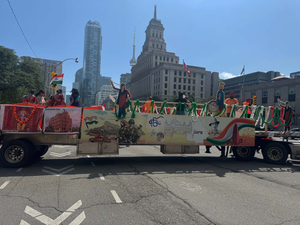 CANADA NEWS: Over 100,000 join India Independence Day parade in Toronto