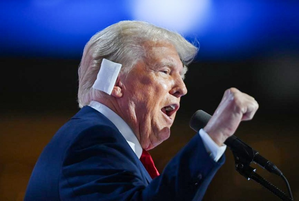 INTERNATIONAL NEWS: Trump says he will shut down US education department