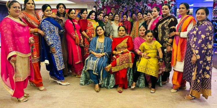 MOHALI NEWS: FEMALE STAFF OF RURAL DEVELOPMENT & PANCHAYAT DEPARTMENT CELEBRATE ‘TEEYAN TEEJ DIYAN’ FESTIVAL WITH GREAT ENTHUSIASM