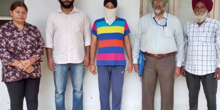 BREAKING NEWS: Vigilance Bureau arrests DDPO, private person for misappropriating Rs. 40,85,175 in govt grants