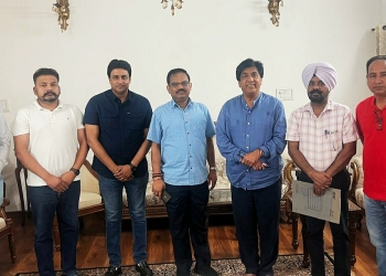 BIG NEWS: Revenue officers call off their proposed strike