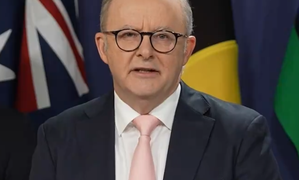 Australia to ban children from social media