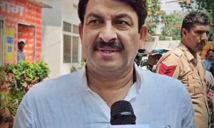 No challenge: BJP's Manoj Tiwari takes potshots at Cong-AAP 'likely' alliance in Haryana