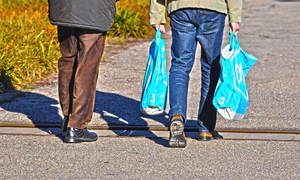 Bangladesh bans polythene bags at superstores