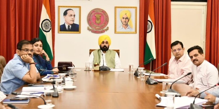 PUNJAB CM ANNOUNCES TO CLEAN BUDDAH NULLAH ON MISSION MODE