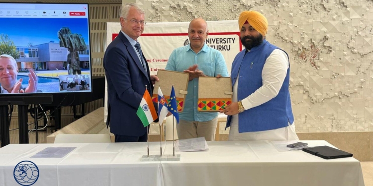 Harjot Singh Bains exchange MoU with Finnish Ambassador for primary teacher training