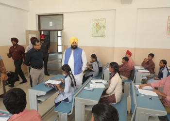Harjot Singh Bains interacts with Students of School of Eminence, Mohali