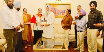 Punjab Vidhan Sabha Speaker Honours Young Boxing Champion Gurseerat