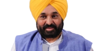 Punjab CM admitted to hospital in Mohali after 'fainting'
