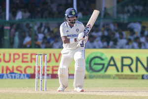 2nd Test: India declare first inning on 285/9, lead Bangladesh by 52 runs