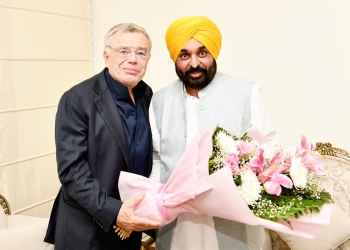 CM vows to emerge Punjab as digital hub of the country