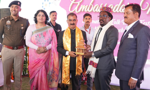 Himachal CM seeks global investments