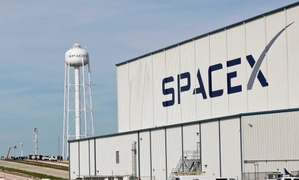 Musk’s SpaceX wins $733 million launch contract from US Space Force