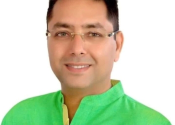 Aman Arora warns BJP leaders against making false statements