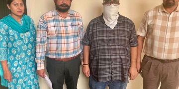 Vigilance Bureau arrests excise dept peon for taking Rs 10000 bribe