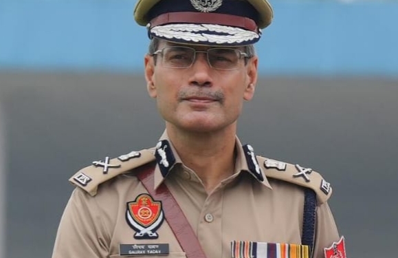 IN-A-FIRST, PUNJAB POLICE EXECUTES ORDERS OF PREVENTIVE DETENTION OF TOP SMUGGLER UNDER PIT-NDPS ACT