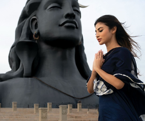 Mouni Roy seeks divine blessings from Lord Shiva in Tamil Nadu